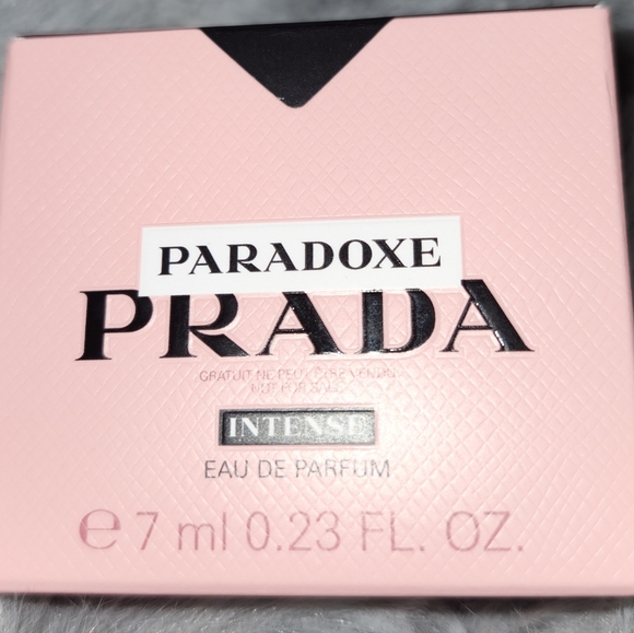 Prada Paradoxe Intense Eau de Parfum - Soft Pink 7mL Dabber - Picture 2 of 5